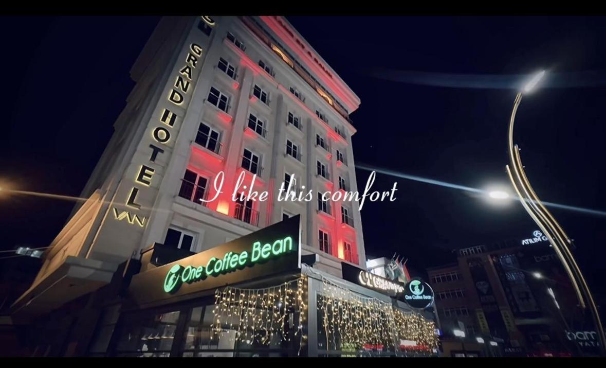 Grand Hotel Van Exterior foto